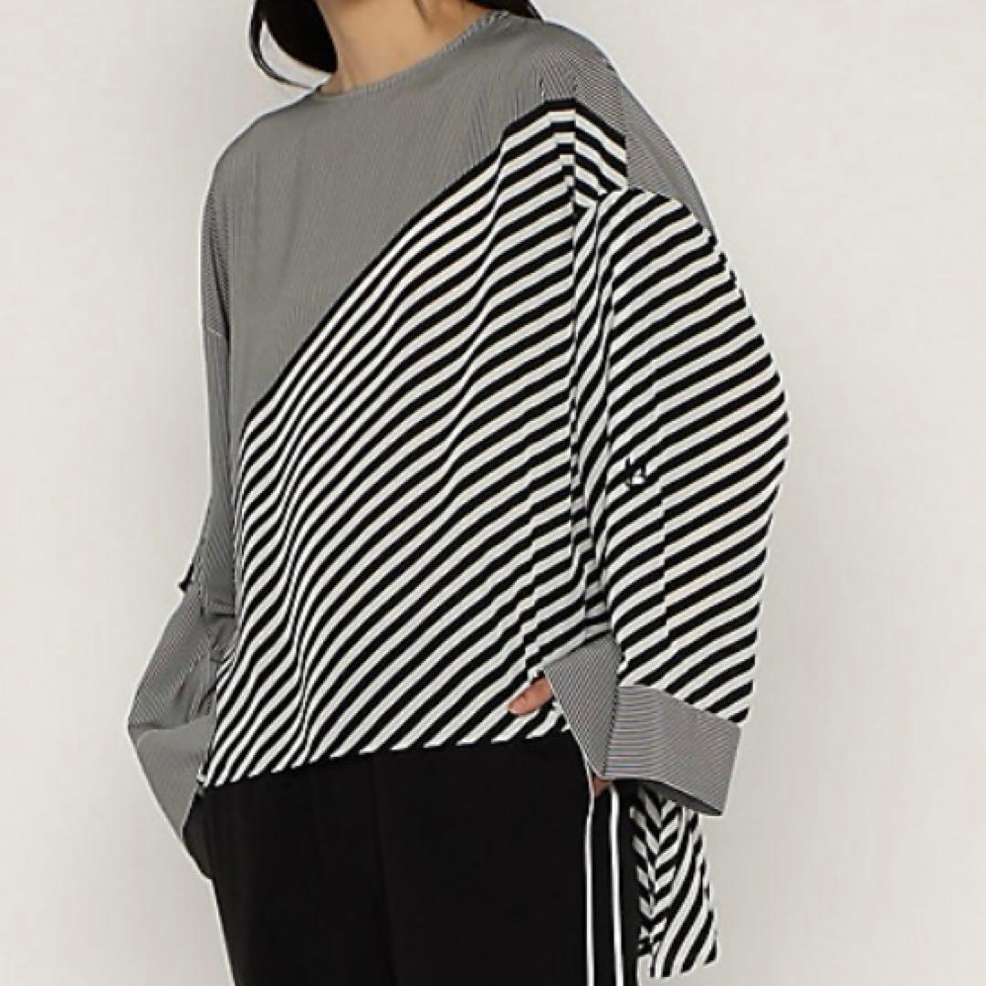 β ベータ　ストライプ ノーカラーブラウス