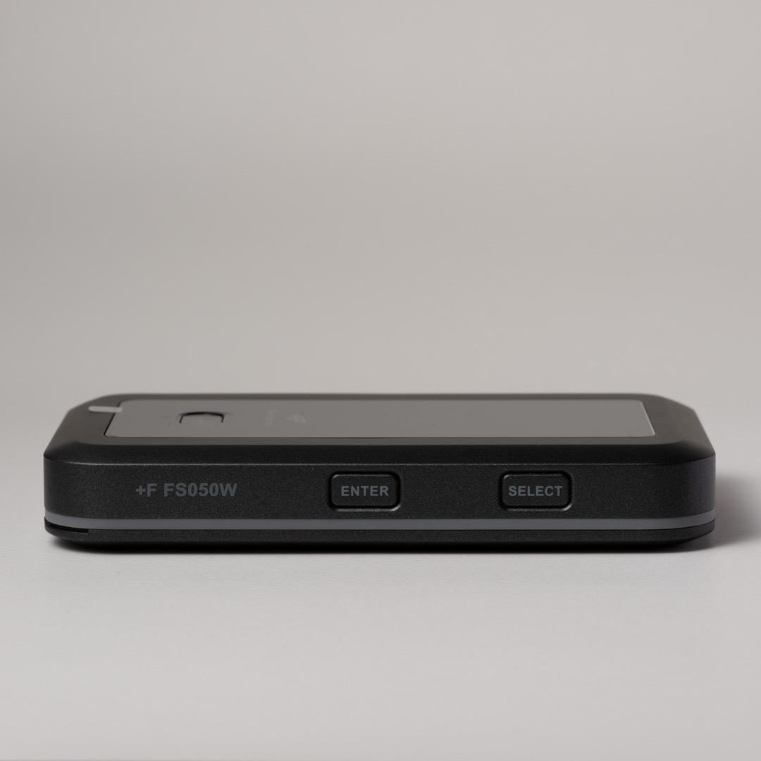 【極美品】+F FS050W 5Gモバイルルーター