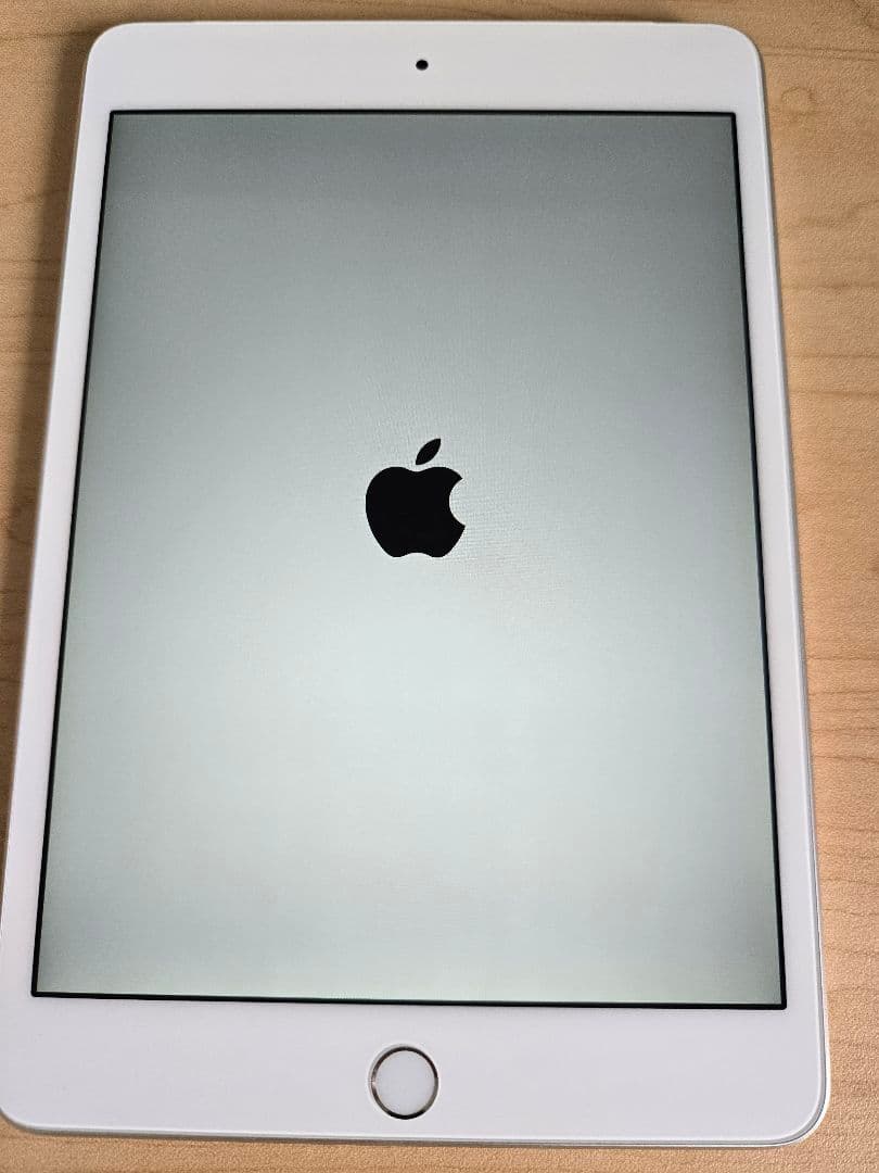 美品 iPad mini 第4世代　SIMフリー　Wi-Fi+Cellular