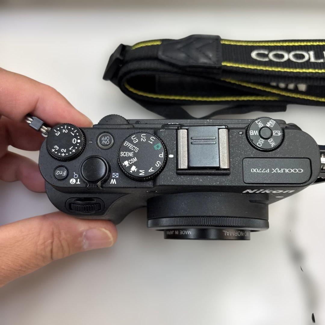 デジタルカメラ Nikon COOLPIX P7700