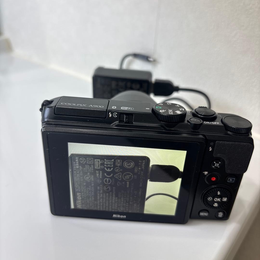 匿名　スピード発送 ニコン　COOLPIXA900BK 美品
