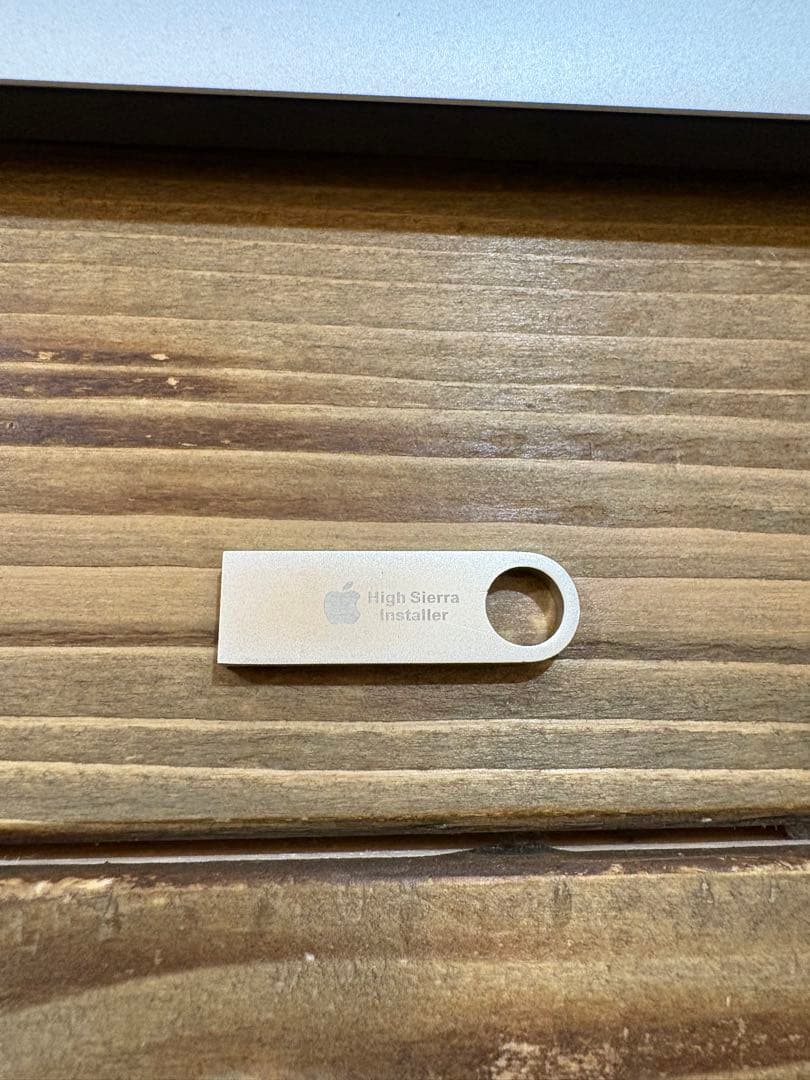 MacBook Air 11インチ 箱、電源、OSメモリ付き