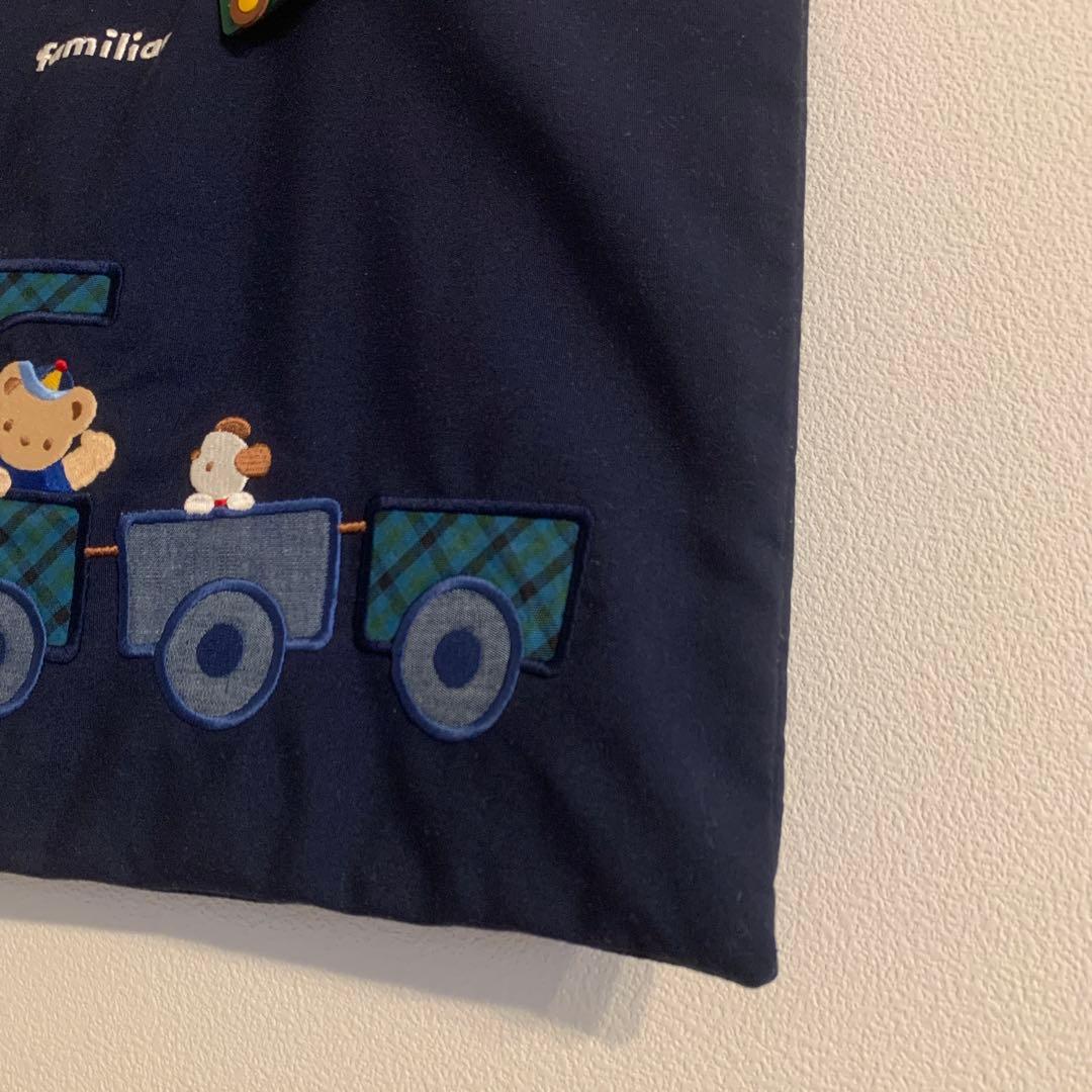 A*5様 【美品】ファミリア familiar レッスンバック　チャーム付