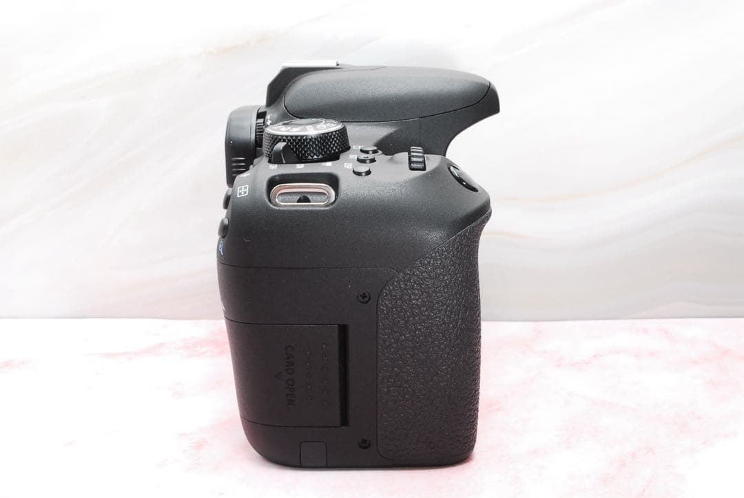 Canon Kiss X9i★一眼レフカメラ★高性能レンズ★超望遠レンズ