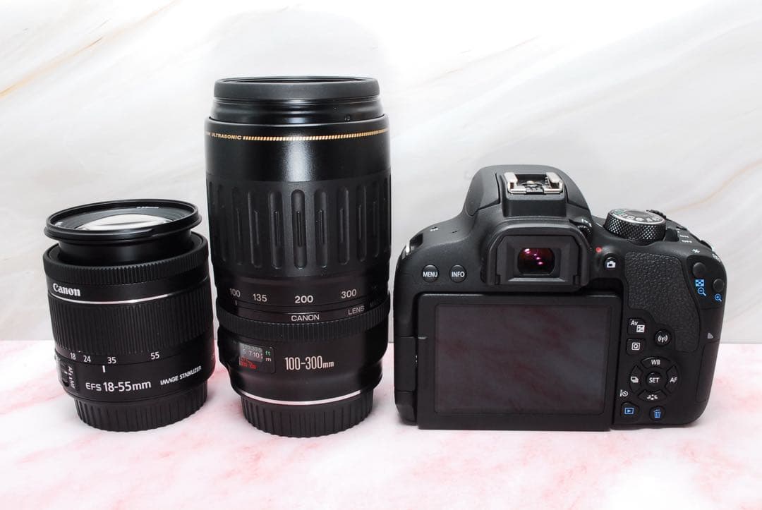 Canon Kiss X9i★一眼レフカメラ★高性能レンズ★超望遠レンズ