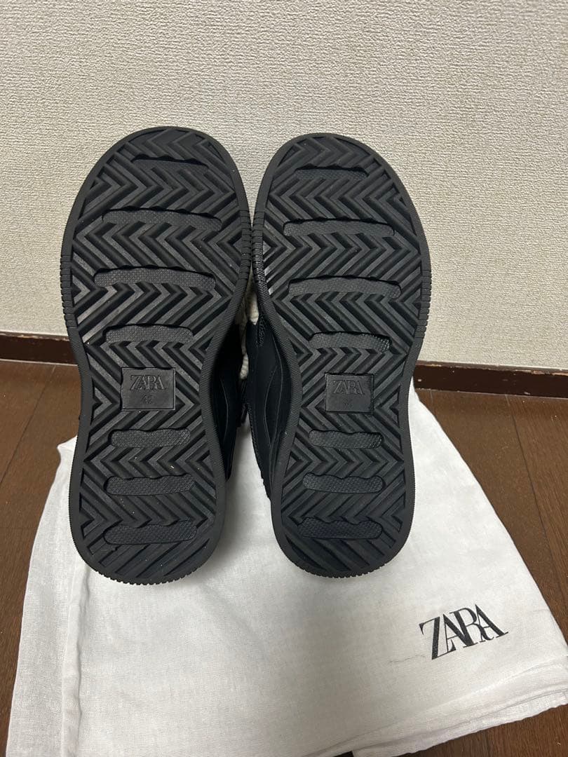 安値❗️ZARA ロープレーススニーカー