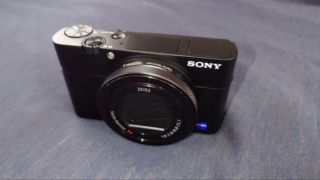 デジタルカメラ SONY Cyber-shot RX100m5a