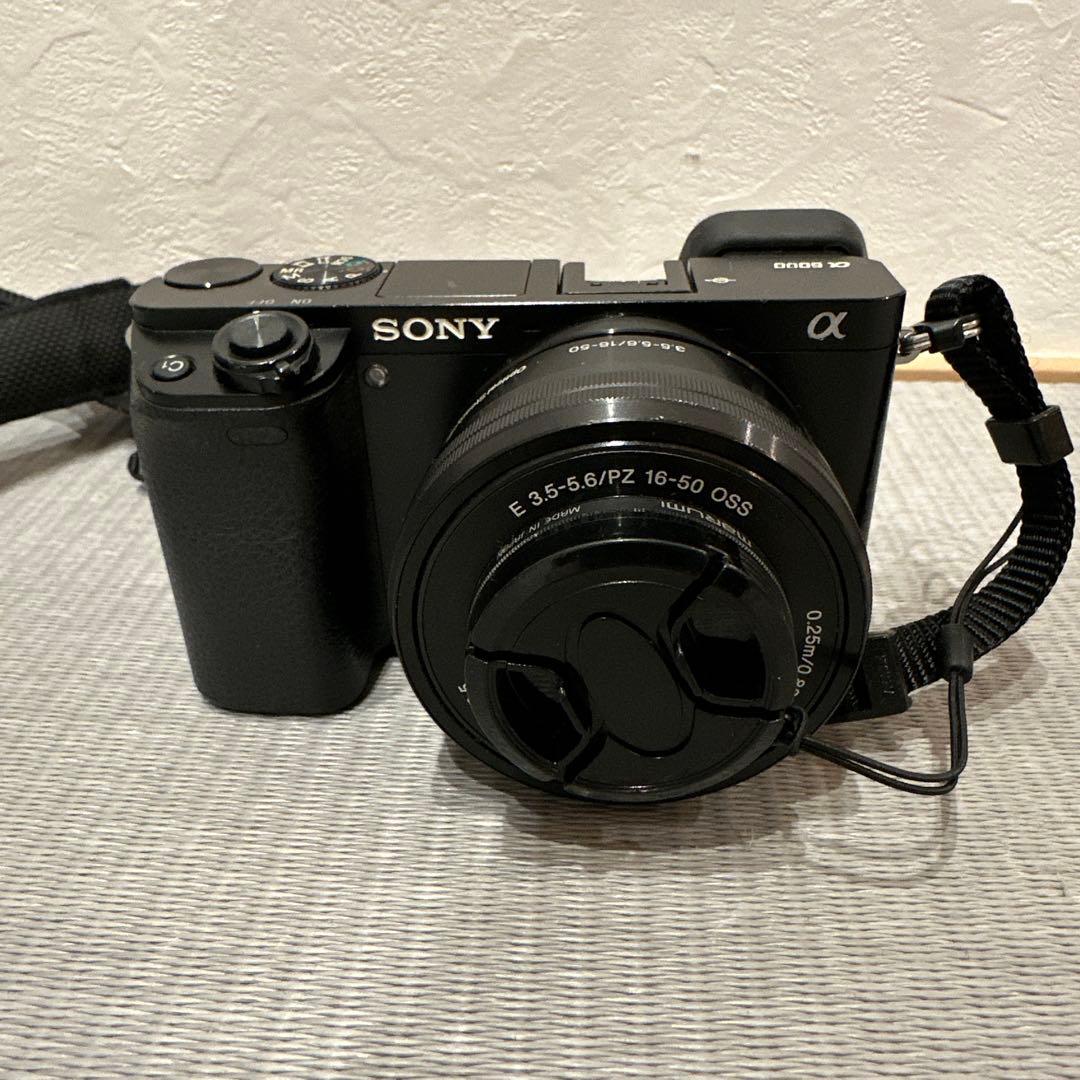 本日限定SALE‼️SONY α6000ミラーレス一眼カメラ 望遠レンズ付き