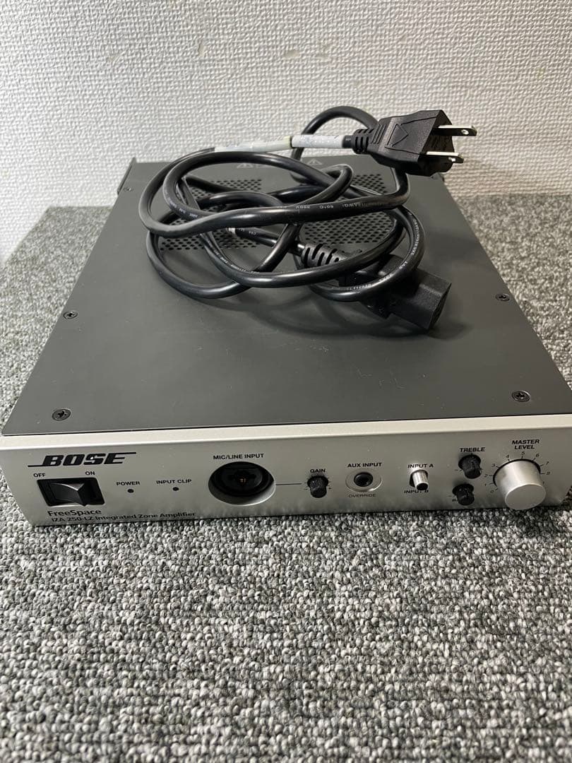 美品 BOSE ボーズ FreeSpace IZA250-LZ パワーアンプ