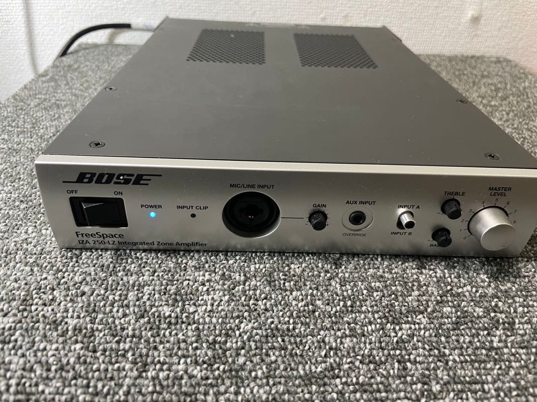 美品 BOSE ボーズ FreeSpace IZA250-LZ パワーアンプ