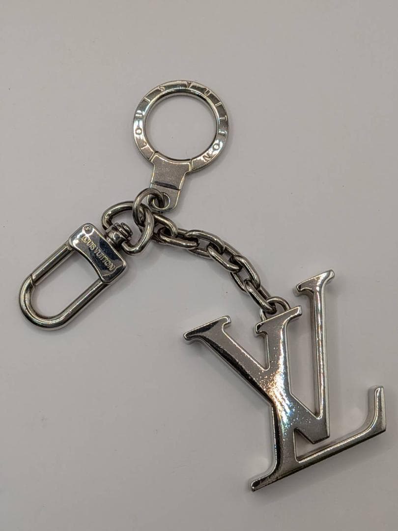 ルイヴィトン ポルトクレ イニシャル ＬＶ Ｍ６５０７１