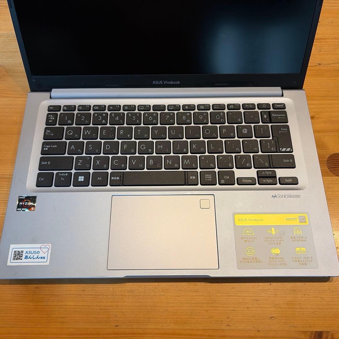 ASUS Vivobook 15.6インチ シルバー