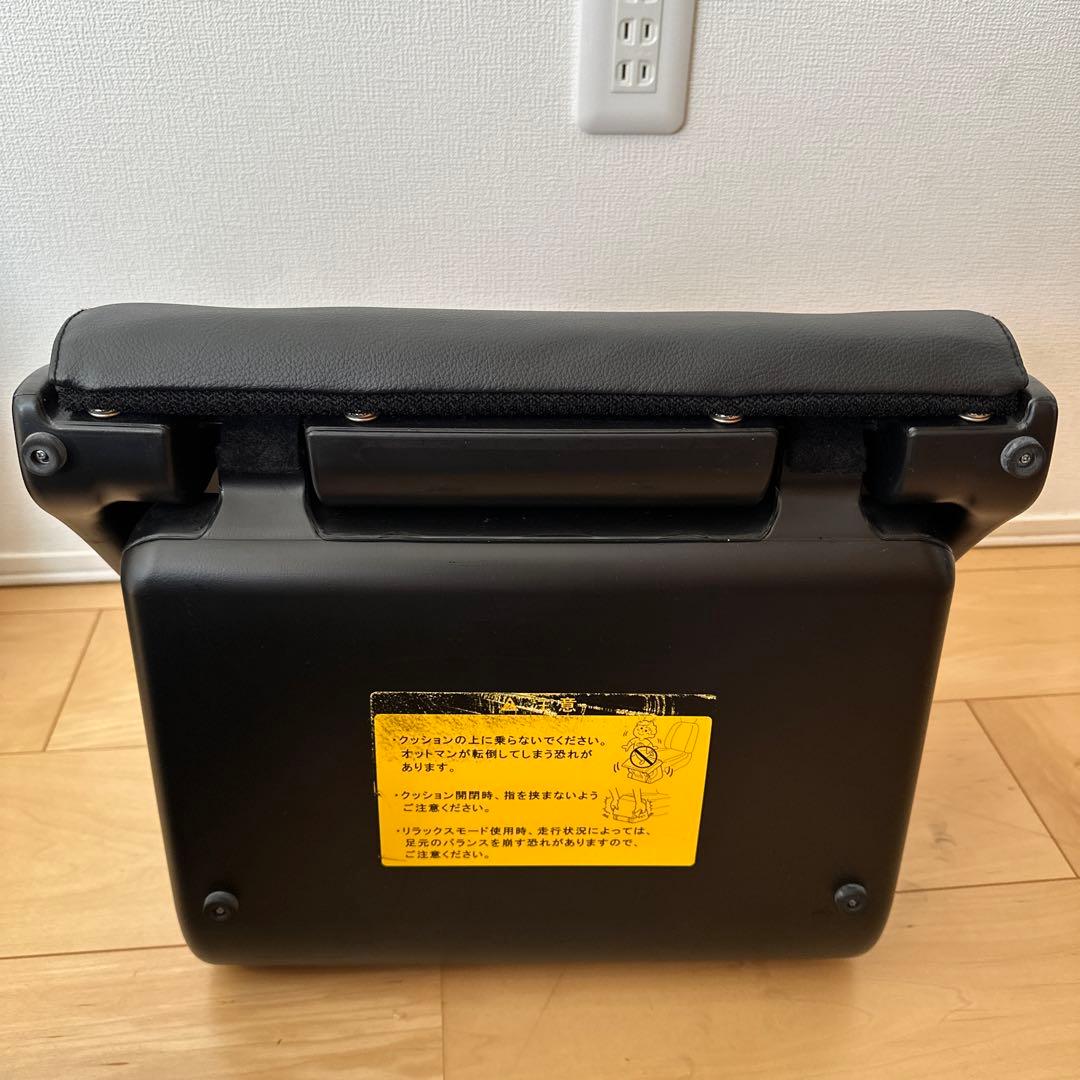 TOYOTA純正　車用シートクッション ブラック　オットマン　　VOXY