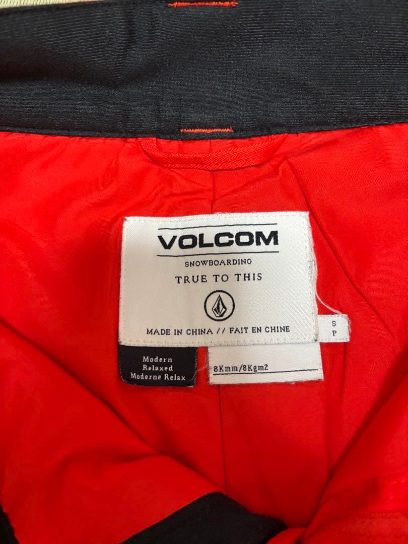 Volcom 上下　 キッズ　ウェア　スノーボード