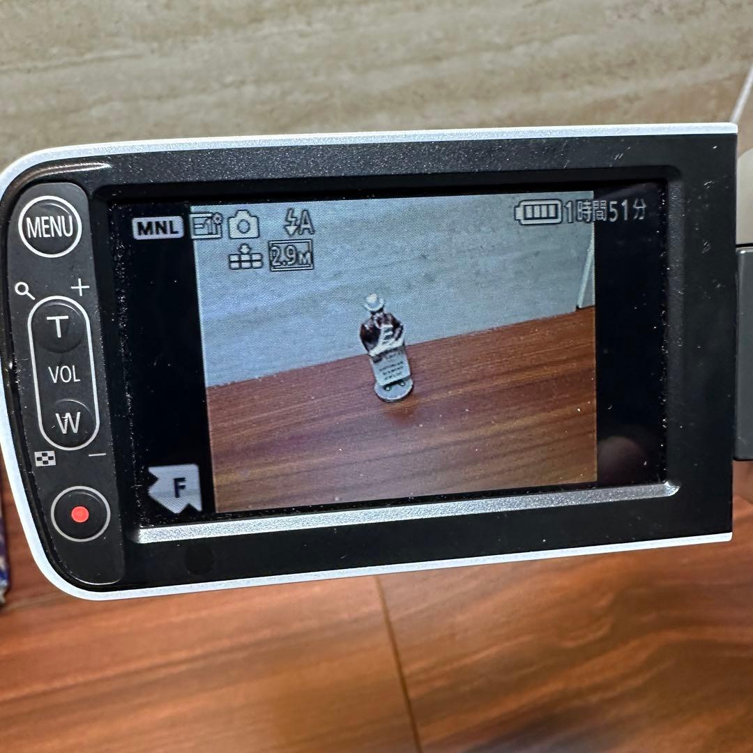 Panasonic HDC-TM35 ビデオカメラ 2040