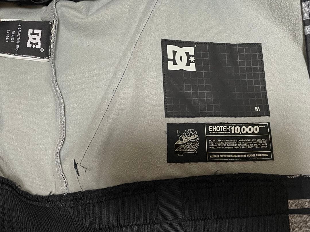 DC スノーボードウェア パーカー ボーダー ブラック ボルドー 上下セット M