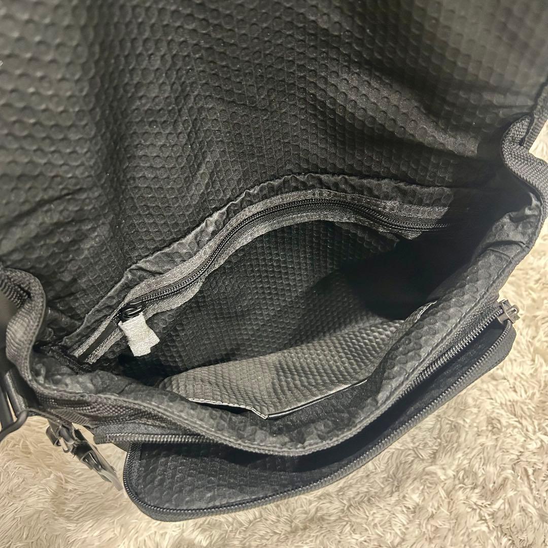 希少TUMI ビールミニ メンズ ショルダーバッグ 斜め掛け サコッシュ 美品