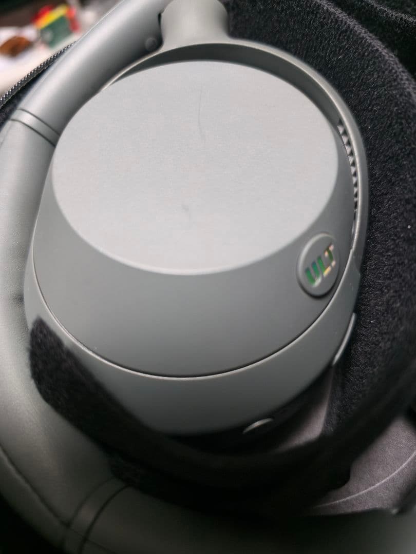 SONY ULTWEAR ワイヤレスヘッドホン　フォレストグレー