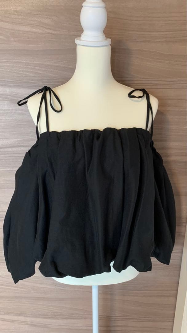 anuans ボリューム　バルーン　トップス　アニュアンス　黒