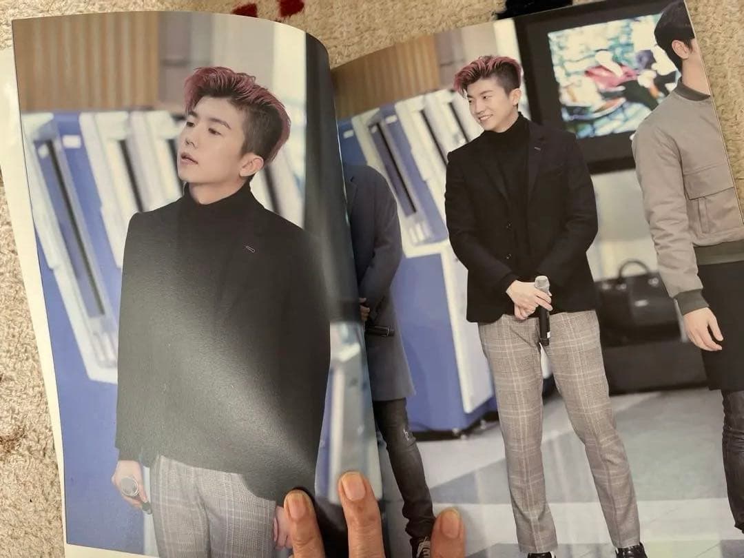 ①2PM 、ウヨングッズセット Hottest Japan ウヨン直筆サイン写真