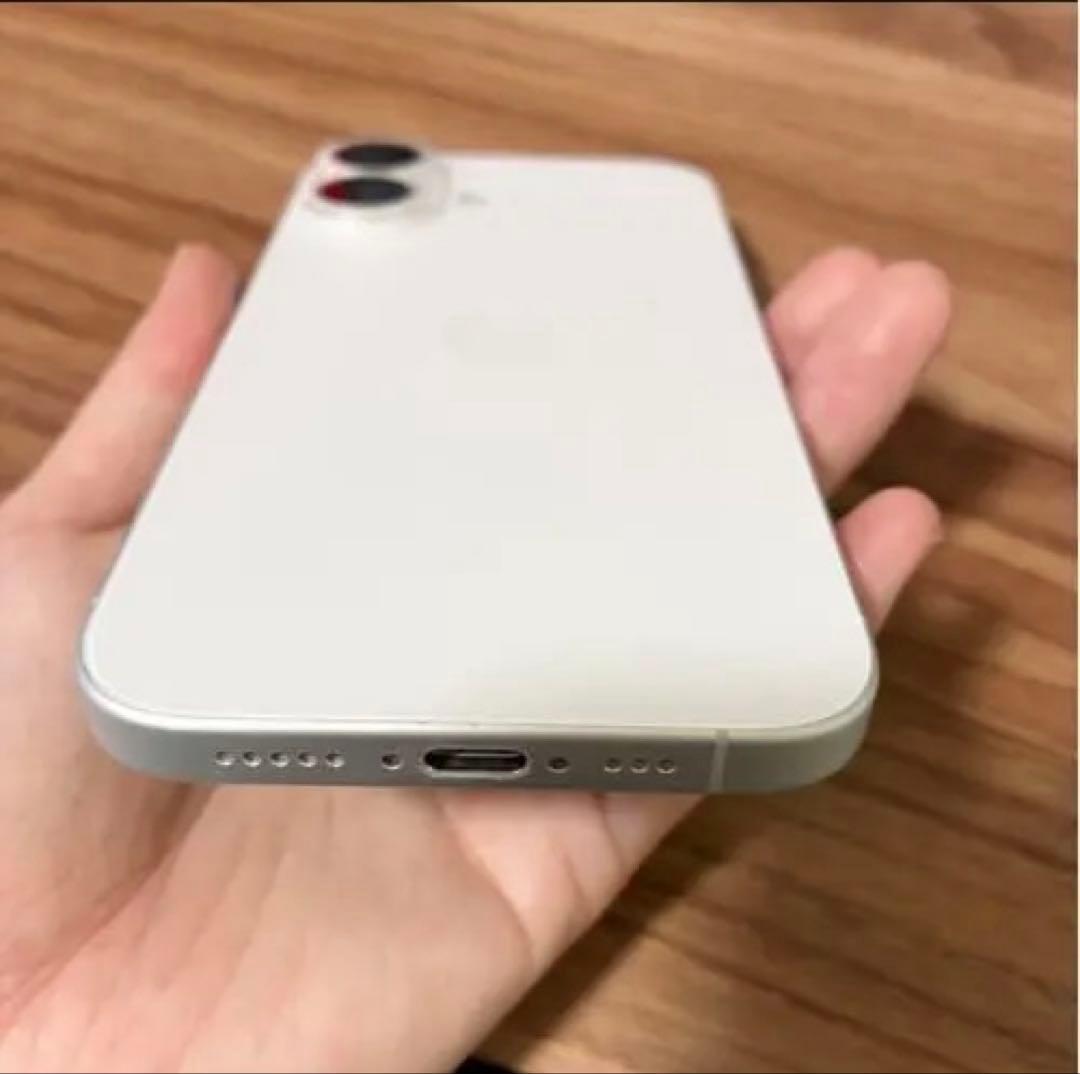 Apple iPhone 16 ホワイト 本体