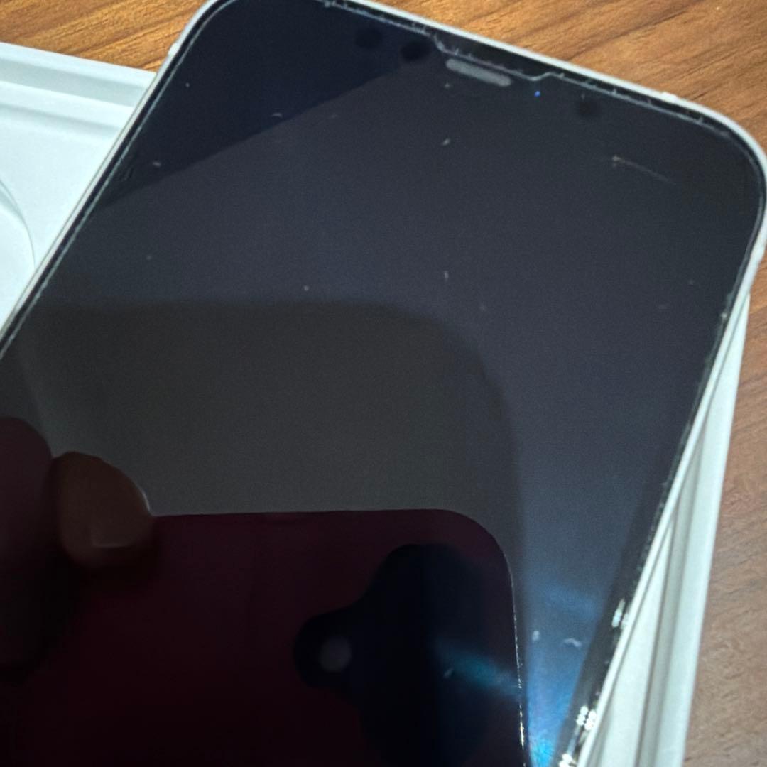 Apple iPhone 12 64GB ホワイト 本体