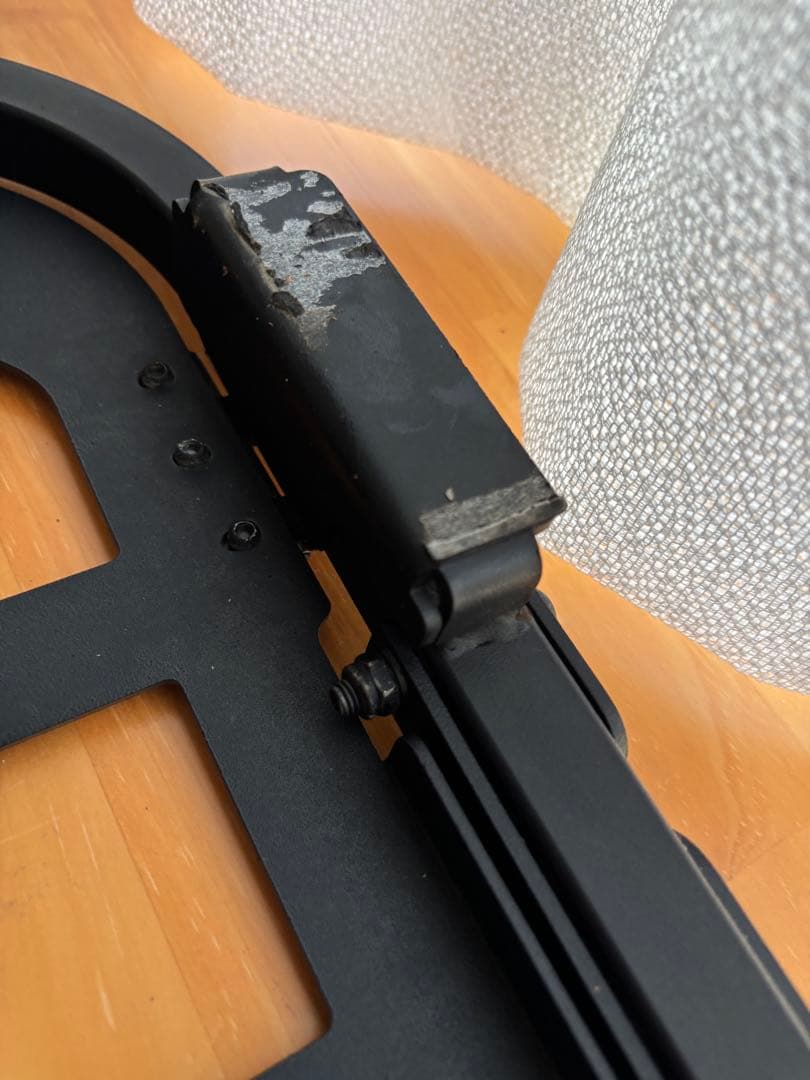 ジムニー　リアウィンドウラック