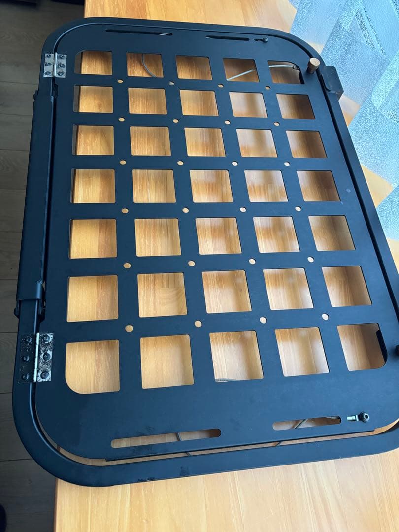 ジムニー　リアウィンドウラック