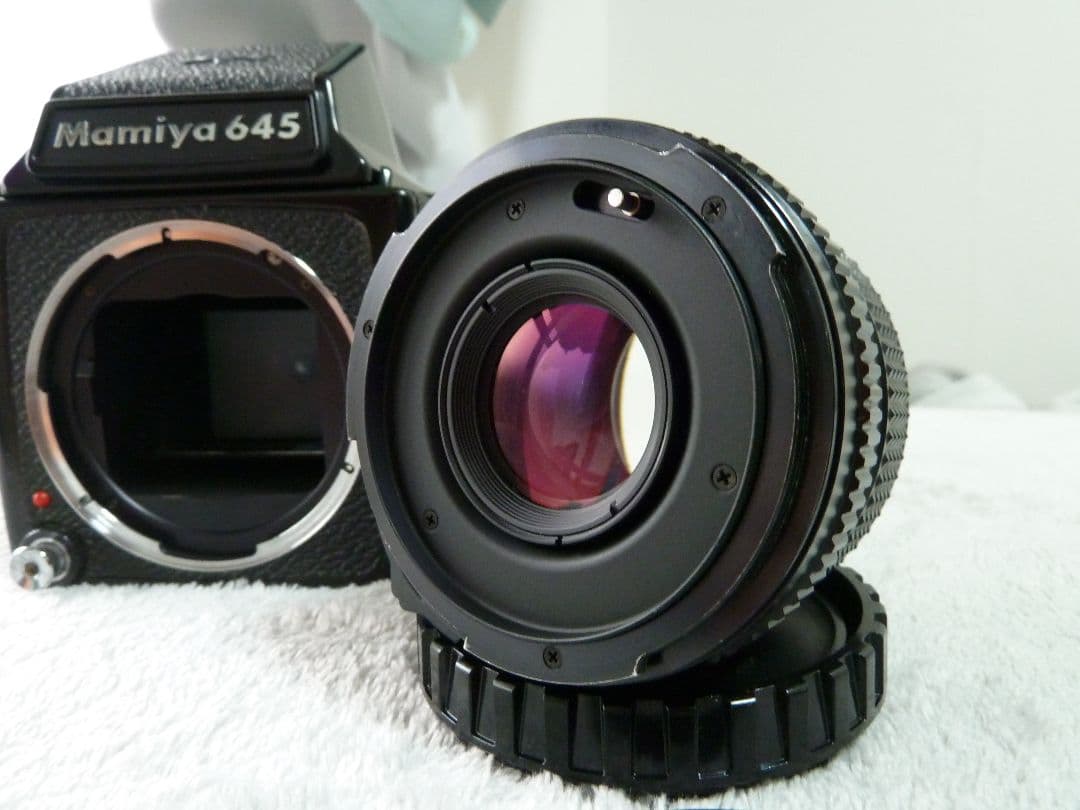Mamiya 645 + Sekor c 80mm f2.8 動作確認済み