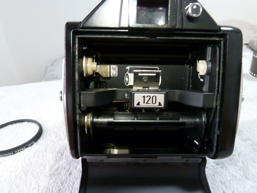 Mamiya 645 + Sekor c 80mm f2.8 動作確認済み