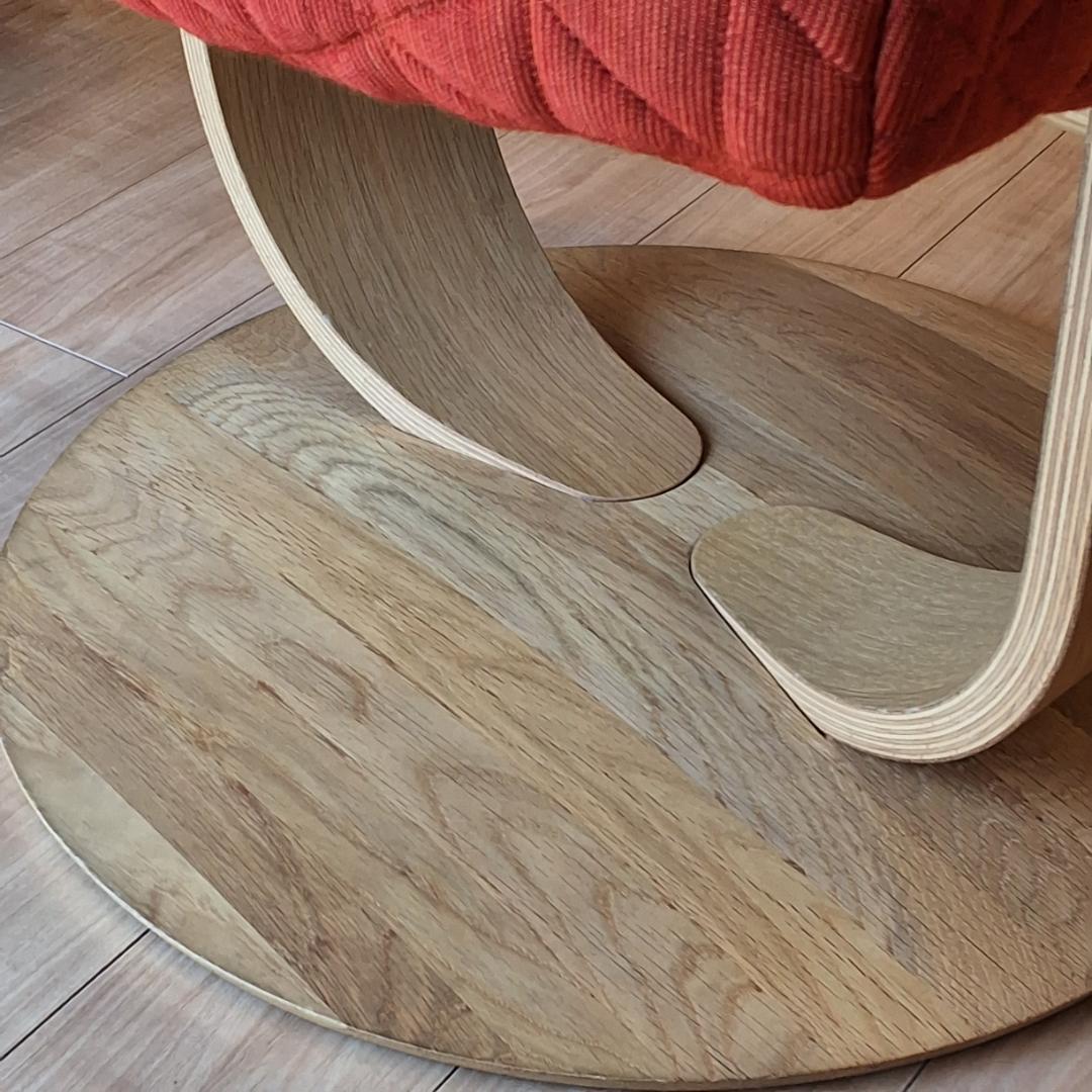 【カリモク】ザ•ファースト　RU72　Sサイズ　ファブリックリクライニングチェア