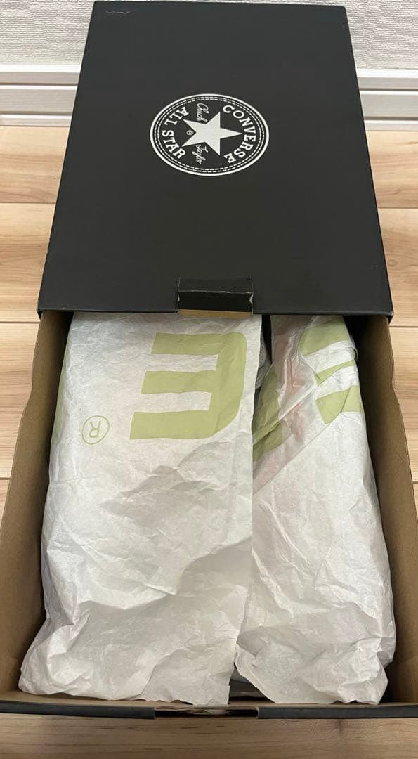 ほぼ未使用　CONVERSE 100周年ChuckTaylor フレイム　箱付き