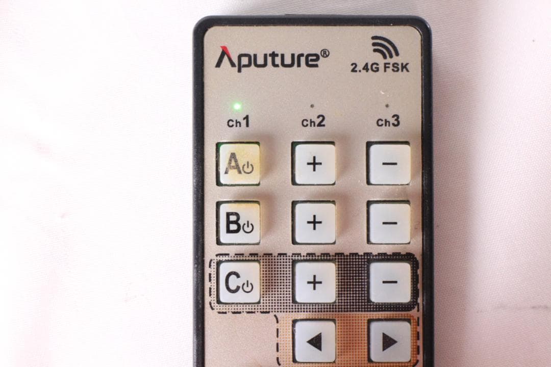 Aputure Light Storm COB 120d 定常光 ビデオライト