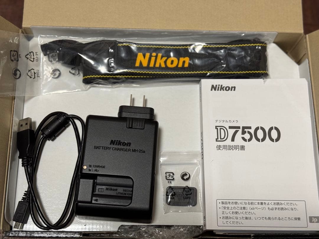 NIKON D7500 18-140 VR KIT レンズキット