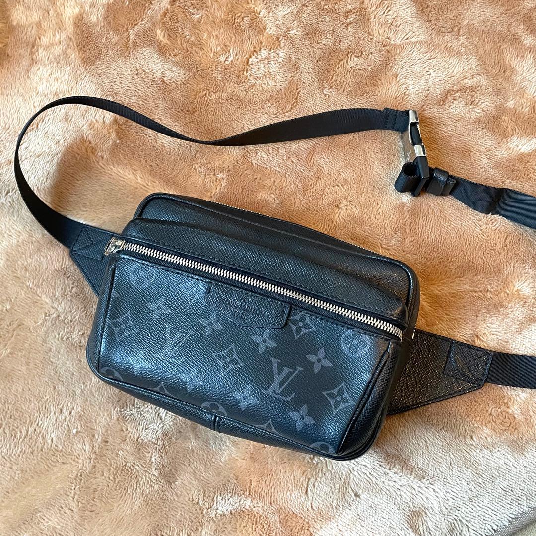 ルイ ヴィトン エクリプス タイガラマ バムバッグ ボディバッグ M30245