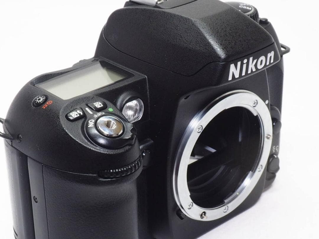 ■美品■ Nikon F80D ボディ 《 動作光学良好 》 #03111651