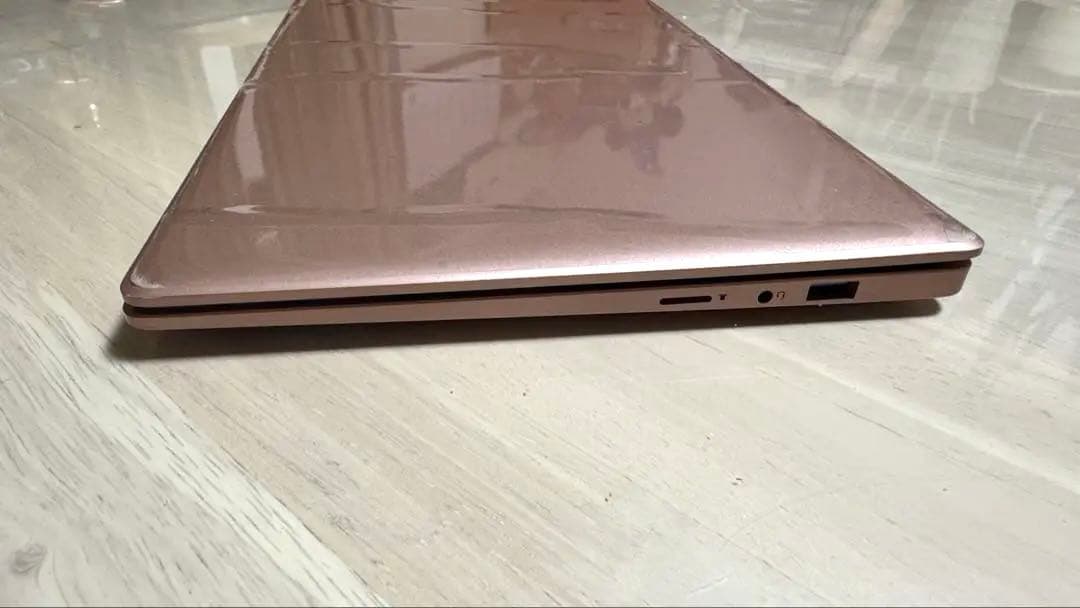 第10世代celeron J4105搭載　ノートパソコン Y116 Win11