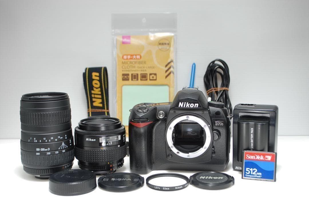 ❤️ショット数約1000回❤️Nikon D70S 望遠レンズセット 動作良好