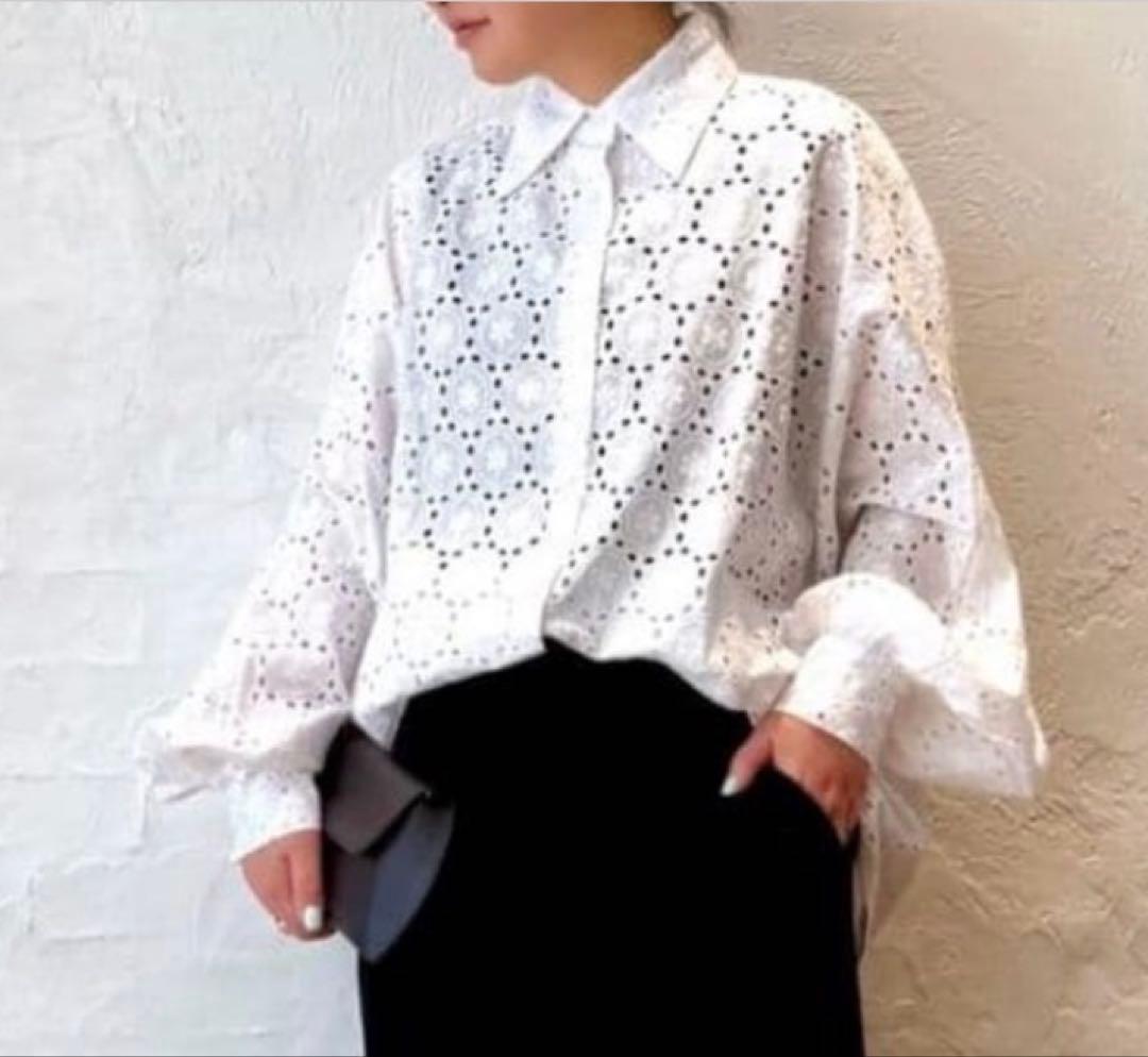 専用【SoSUE】ANTONIA LACE カラー ホワイト