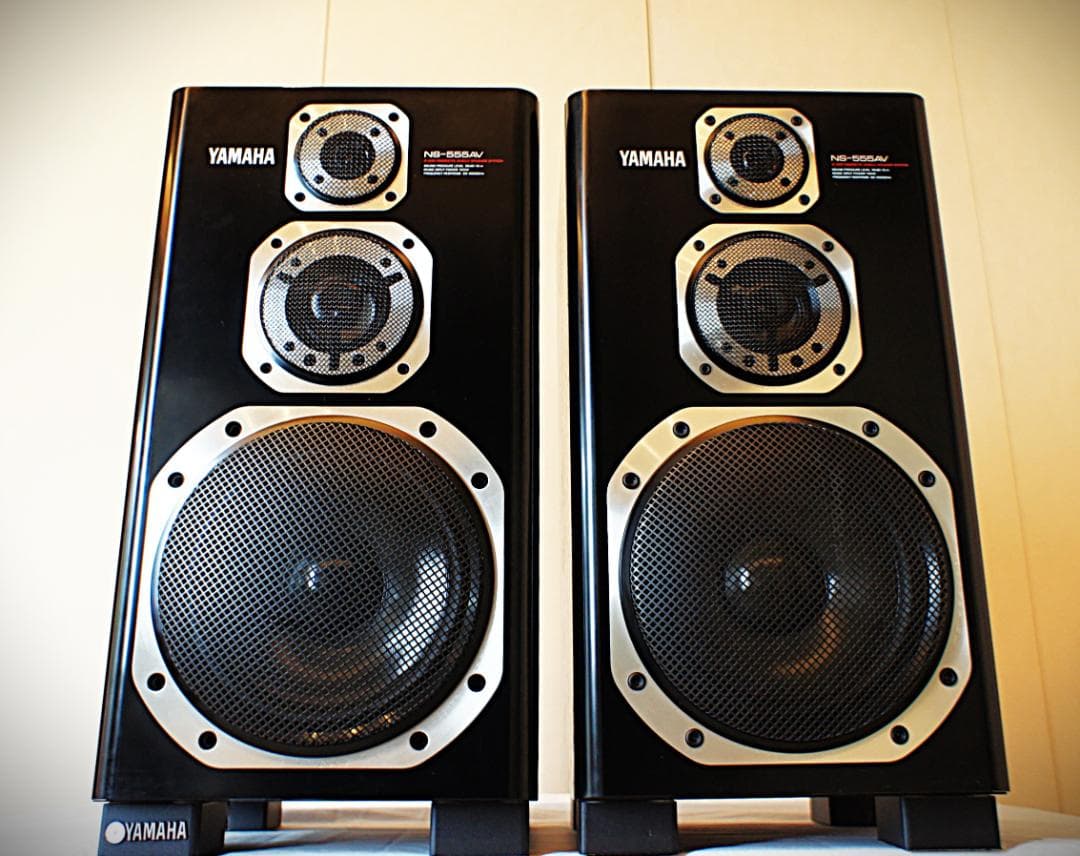 【超美品】YAMAHAスピーカー：NS-555AV　インシュレーター付整備良品