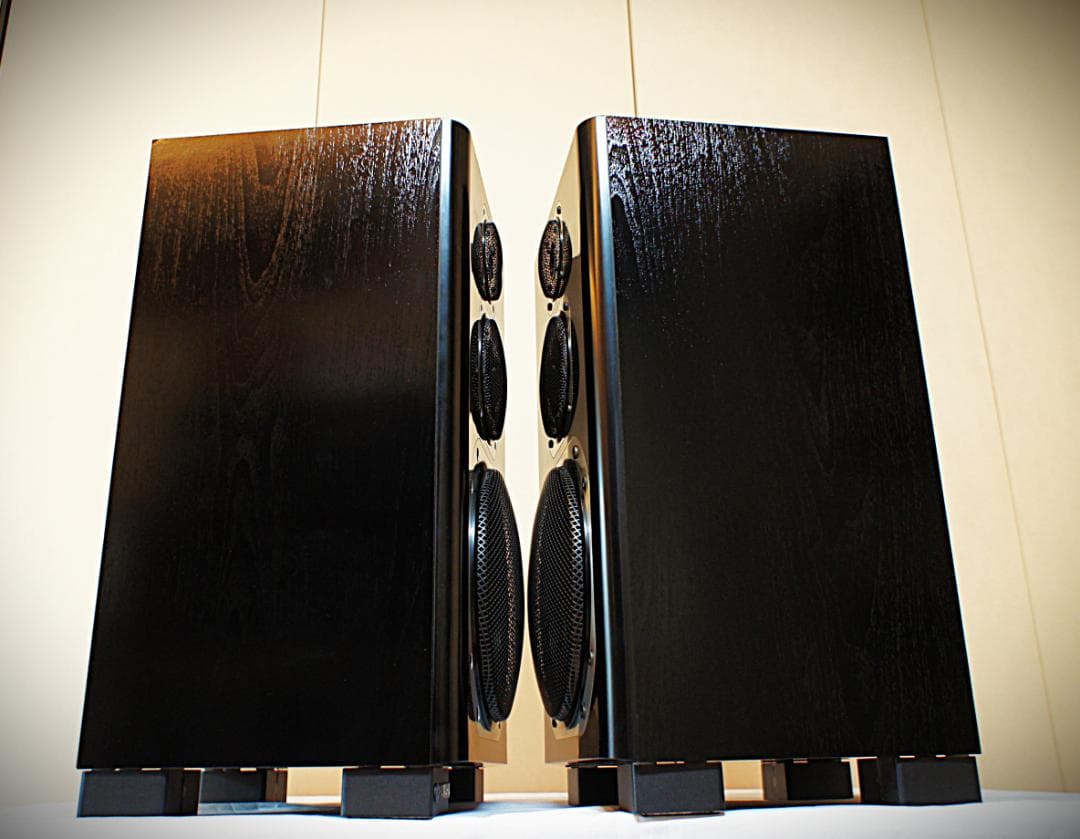 【超美品】YAMAHAスピーカー：NS-555AV　インシュレーター付整備良品