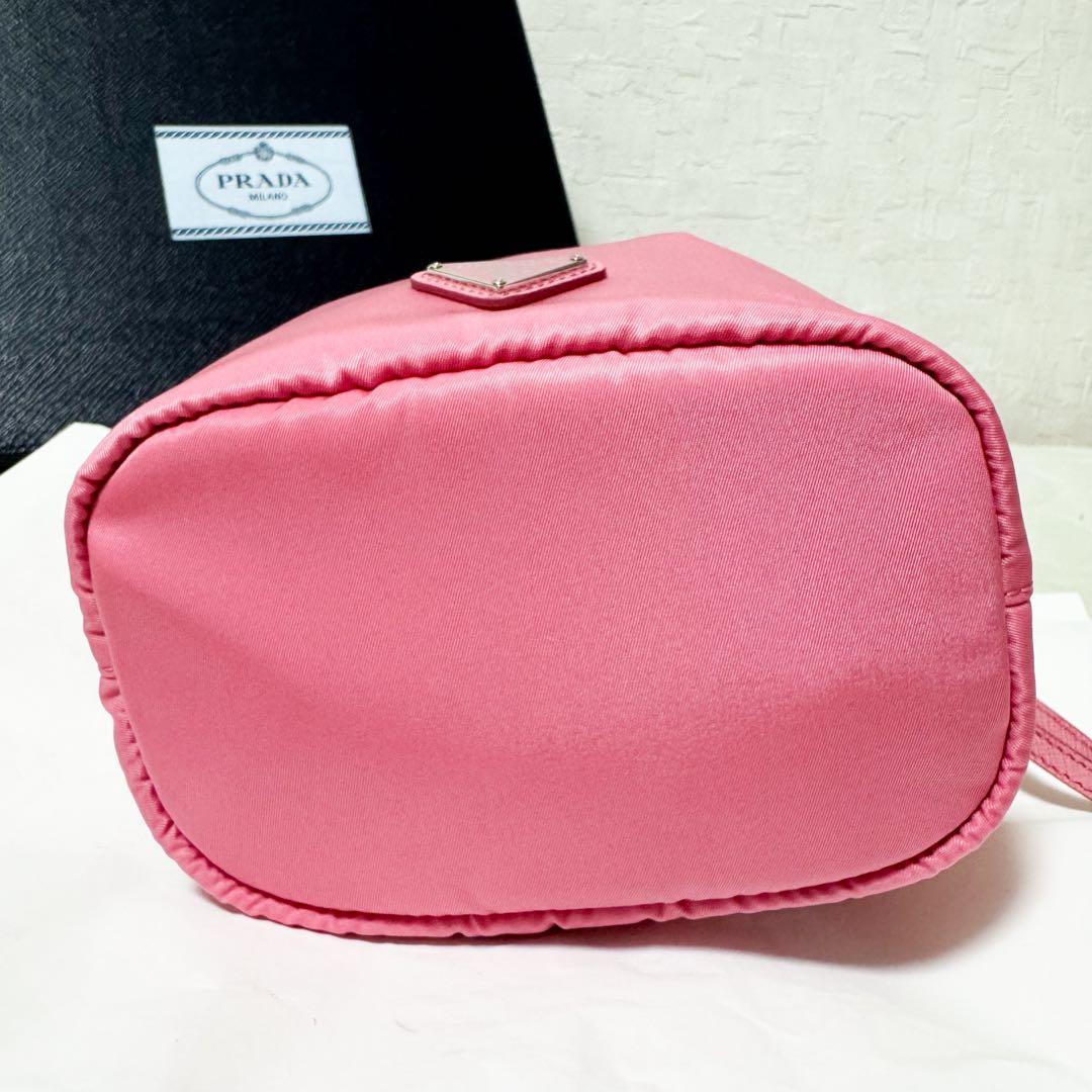 【未使用級】 PRADA プラダ Re-Nylon ポーチ リナイロン 巾着