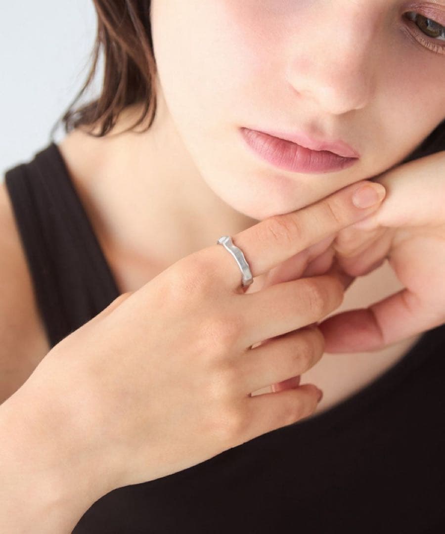 ete [ニード] リング現行品美品