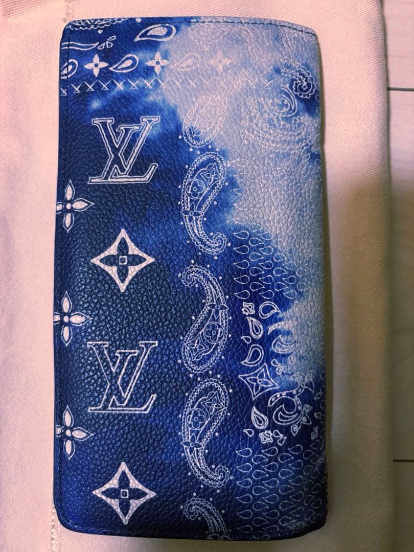 Louis Vuitton ポルトフォイユプラザ モノグラムバンダナ 長財布