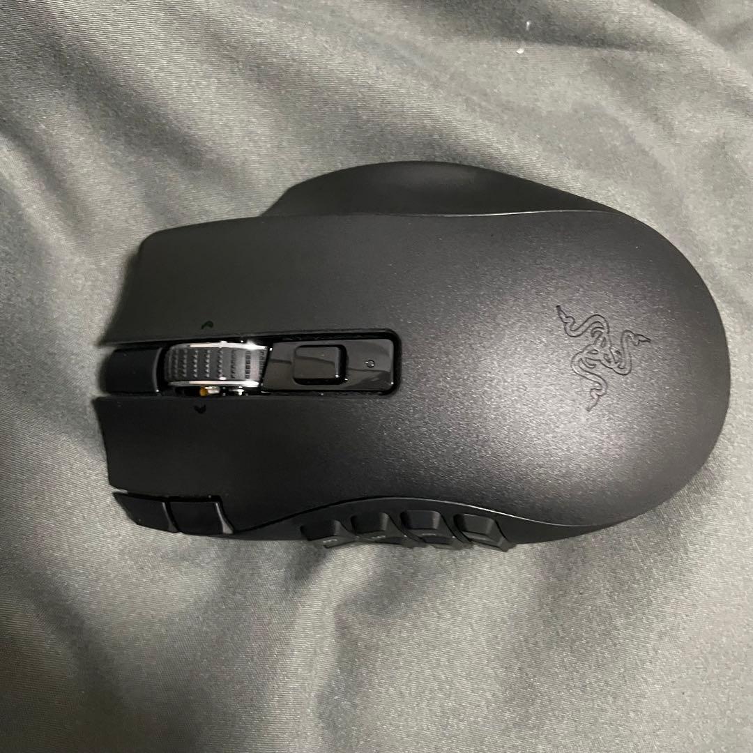 Razer Naga V2 HyperSpeed ワイヤレスマウス