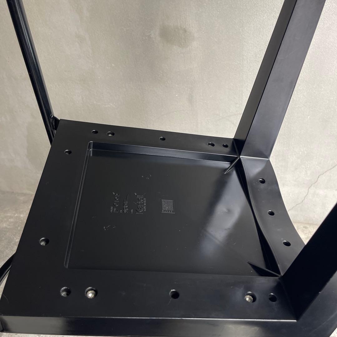 椅子 Kartell\"Dr Glob\" Chair / Philippe Starck