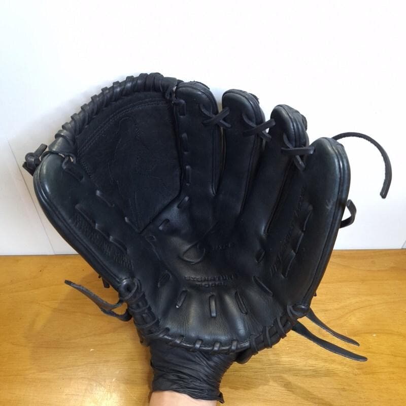 NIKE ナイキ 上原浩治モデル シルエット 激レア 投手用 軟式グローブ