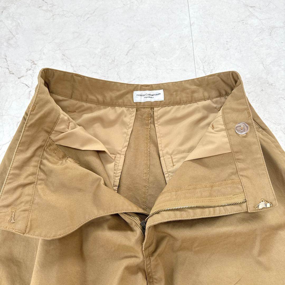 美品⭐︎room306 カーブパンツ　ウエストデザイン　チノパン　ベージュ