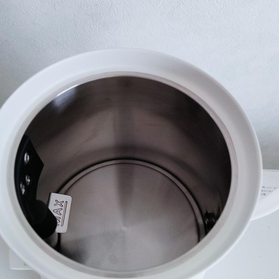 【1度だけ使用】BALMUDA バルミューダ　電気ケトル　ホワイト　618