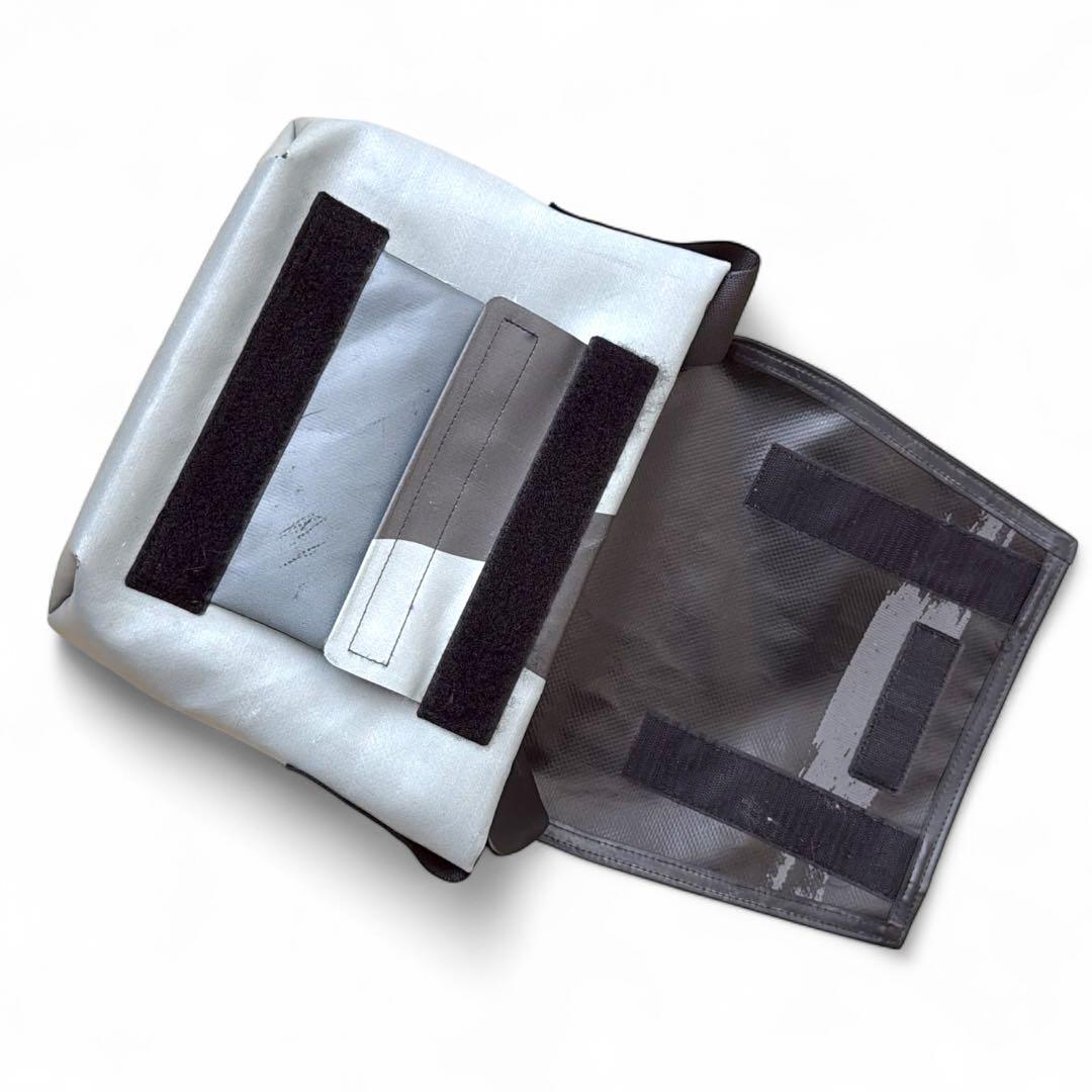 【美品】FREITAG LASSIE F11 メッセンジャーバッグ